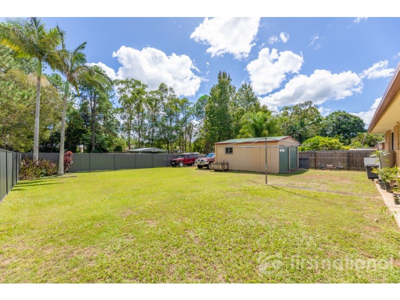 11 North Street, Beerwah QLD 4519