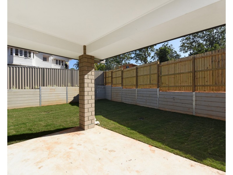 8/23 Railway Parade “Platinum Court”, Glass House Mountains QLD 4518