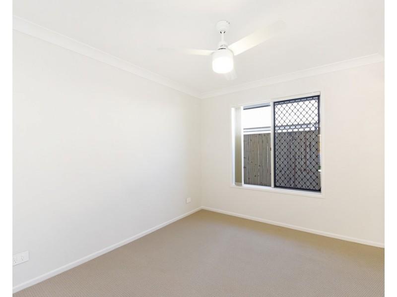 8/23 Railway Parade “Platinum Court”, Glass House Mountains QLD 4518