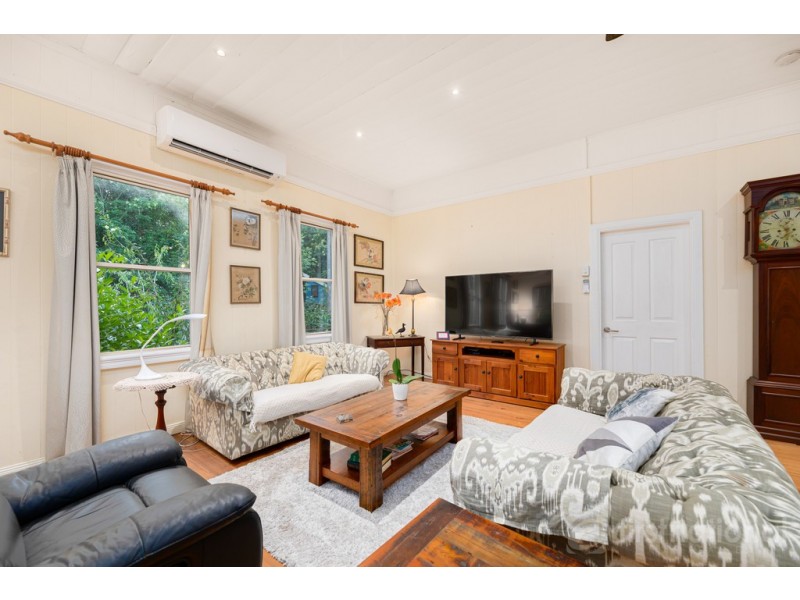 9 Nottingham Court, Beerwah QLD 4519