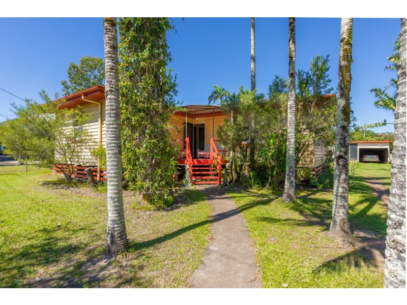 16 DYER STREET, Landsborough QLD 4550