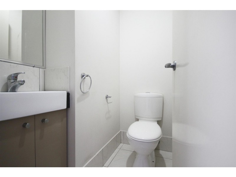1,2,3,4/24 Simpson Street, Beerwah QLD 4519