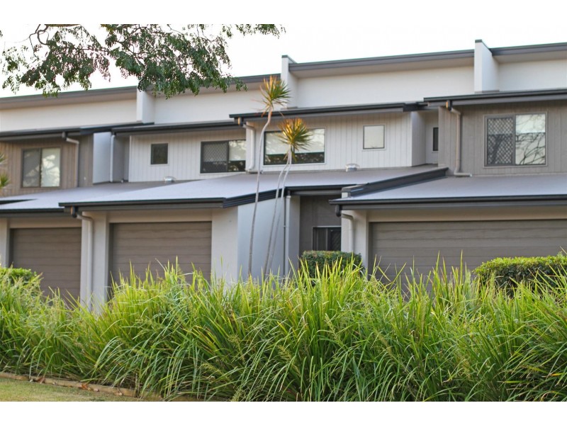 1,2,3,4/24 Simpson Street, Beerwah QLD 4519