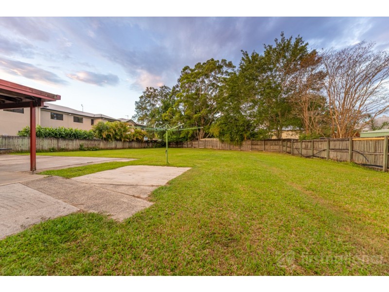 7 Mill Street, Landsborough QLD 4550