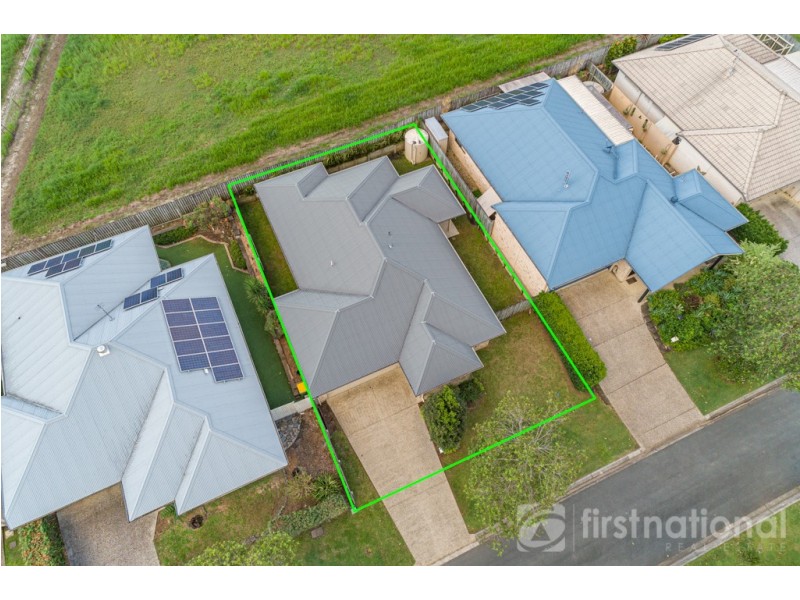 13 Greenview Avenue, Beerwah QLD 4519