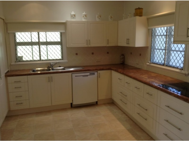 1876 Steve Irwin Way, Landsborough QLD 4550