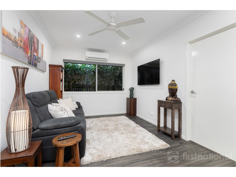 27 Pineview Drive, Beerwah QLD 4519