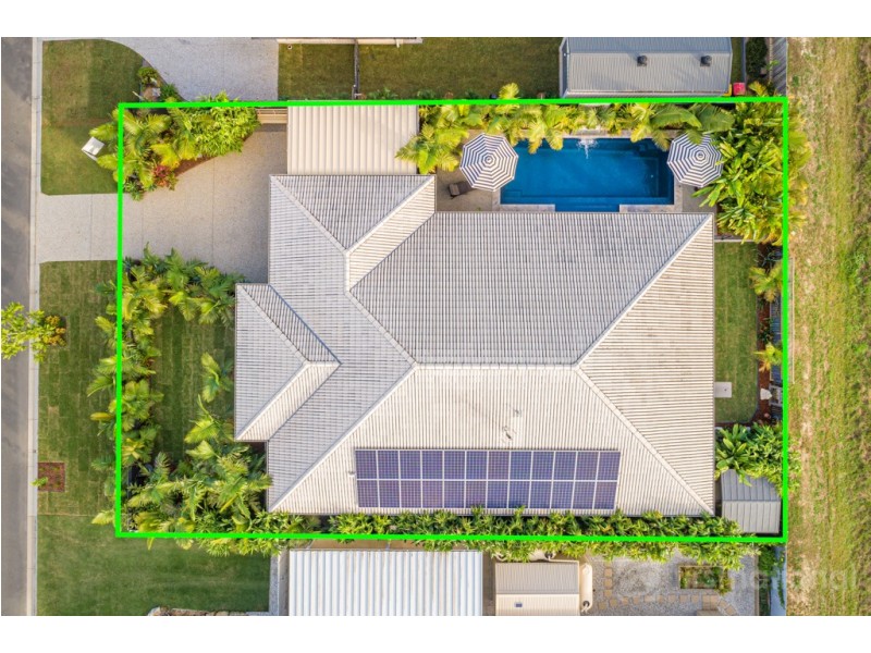 27 Pineview Drive, Beerwah QLD 4519