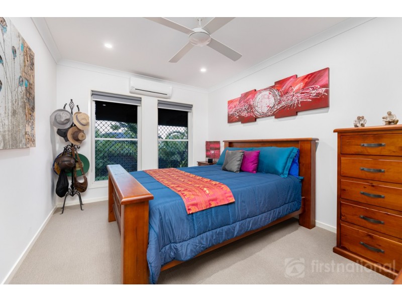 27 Pineview Drive, Beerwah QLD 4519