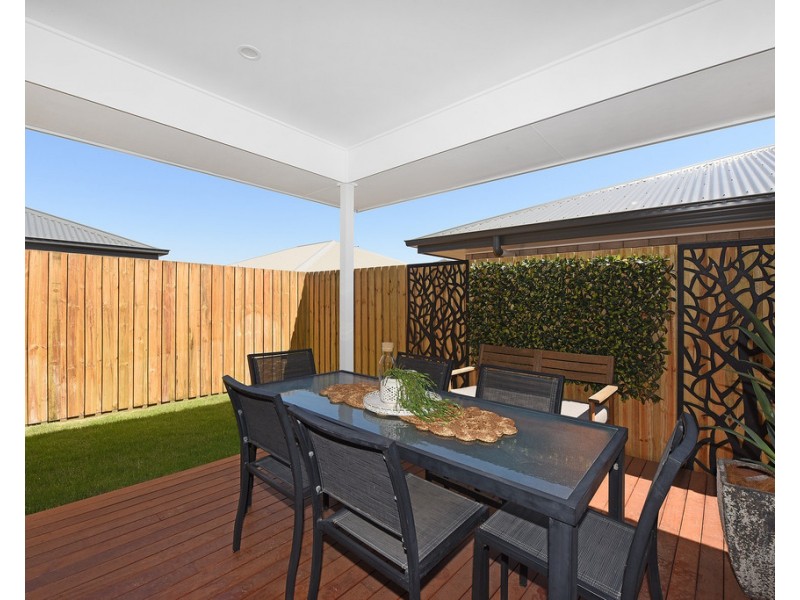 Lot 43 20 Crumpton Place, Beerwah QLD 4519