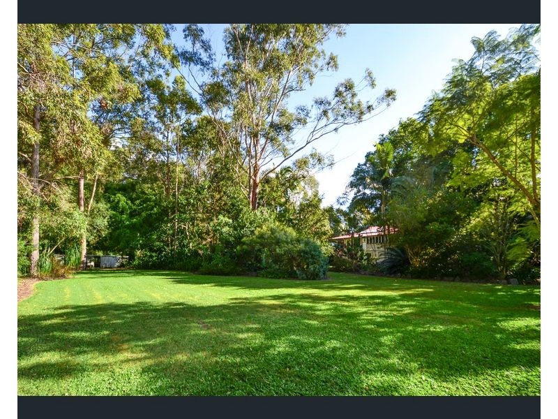 74 Baker Finch Avenue, Peachester QLD 4519