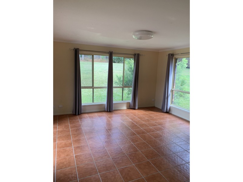 157 Sahara Rd, Glass House Mountains QLD 4518