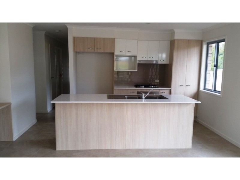 6 Malanda Court, Beerwah QLD 4519