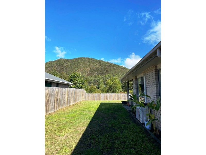 6 Malanda Court, Beerwah QLD 4519