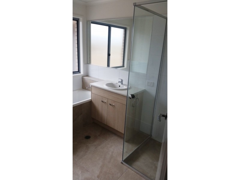 6 Malanda Court, Beerwah QLD 4519