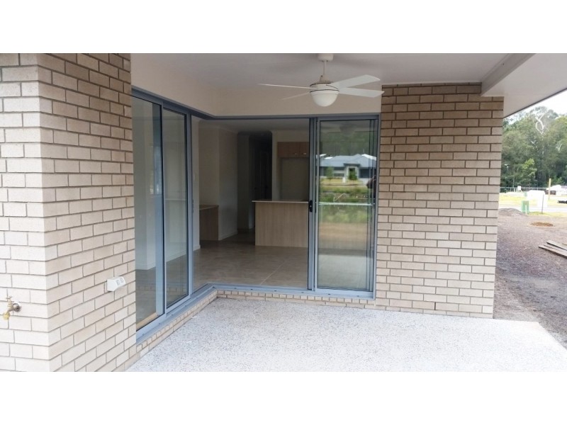 6 Malanda Court, Beerwah QLD 4519