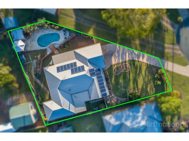 7 Tudor Court, Beerwah QLD 4519