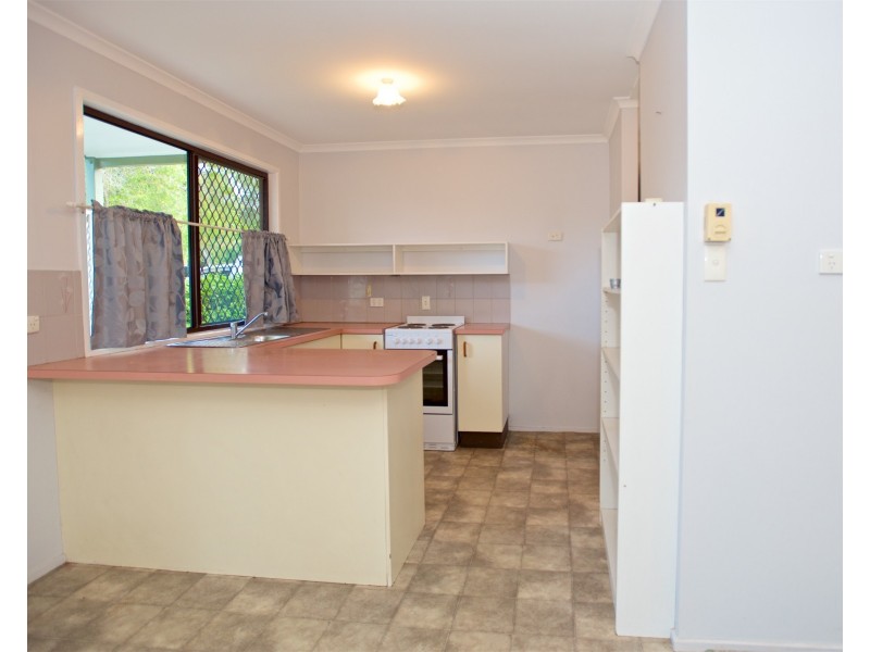 8 Illing Court, Landsborough QLD 4550