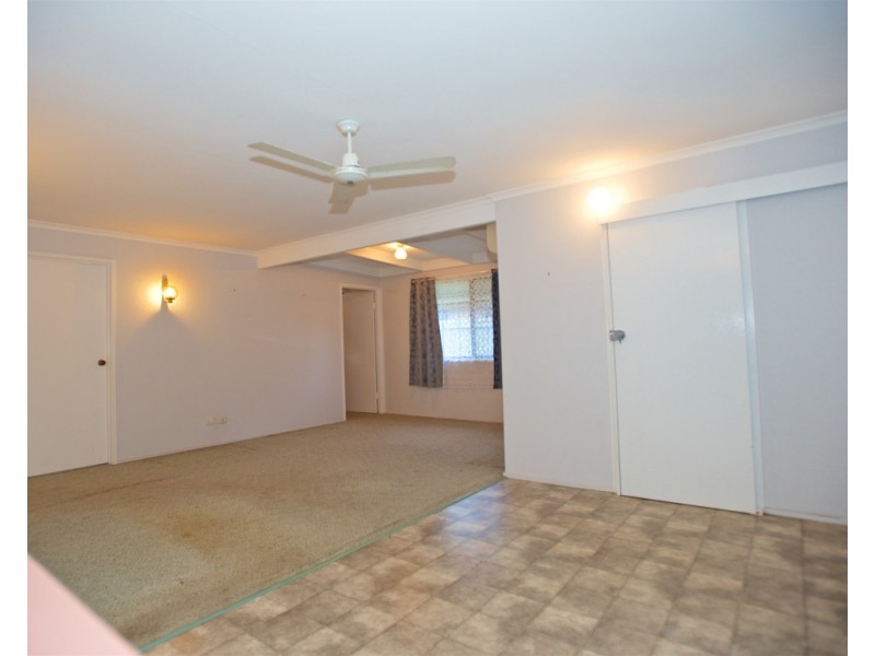 8 Illing Court, Landsborough QLD 4550