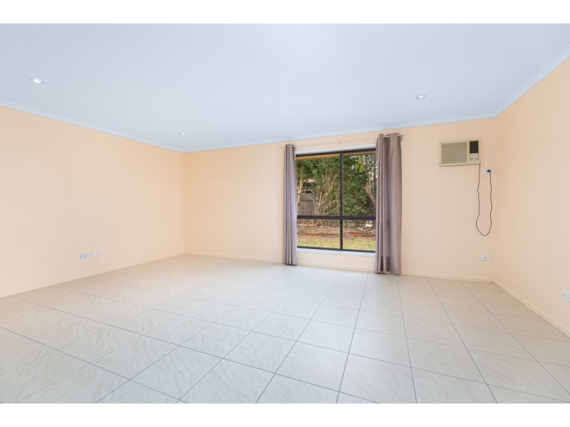 6 Ruwa Drive, Glass House Mountains QLD 4518