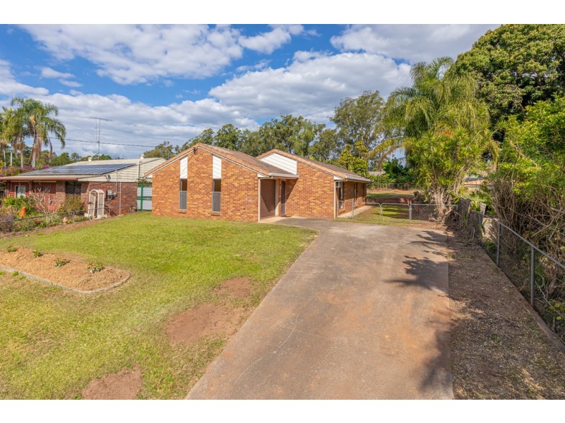 6 Ruwa Drive, Glass House Mountains QLD 4518