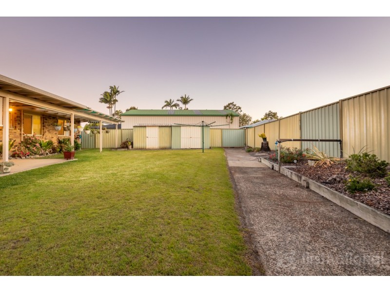4 Litchie Street, Beerwah QLD 4519