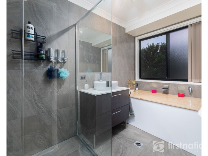 18 Mittelstadt Road, Glass House Mountains QLD 4518