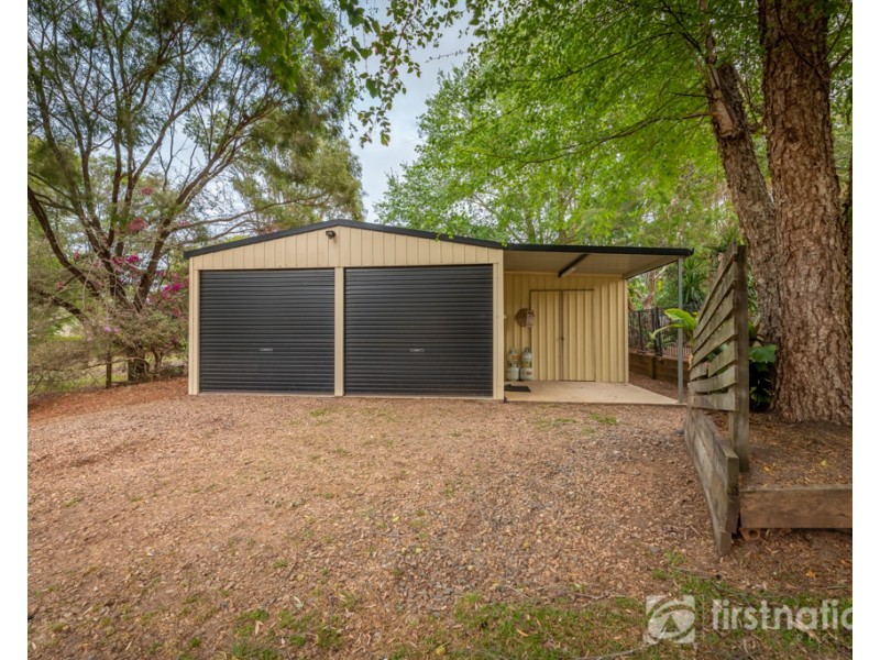 18 Mittelstadt Road, Glass House Mountains QLD 4518