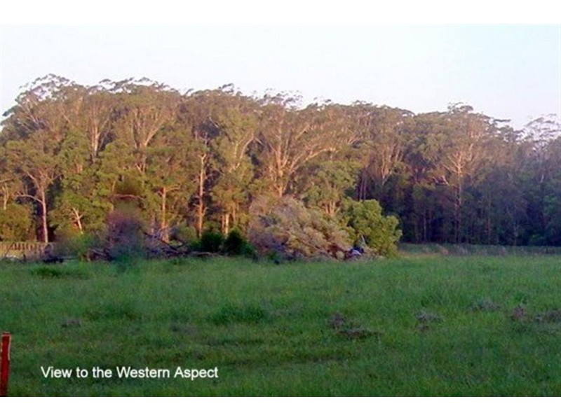 122 Lindeman Road, Beerwah QLD 4519