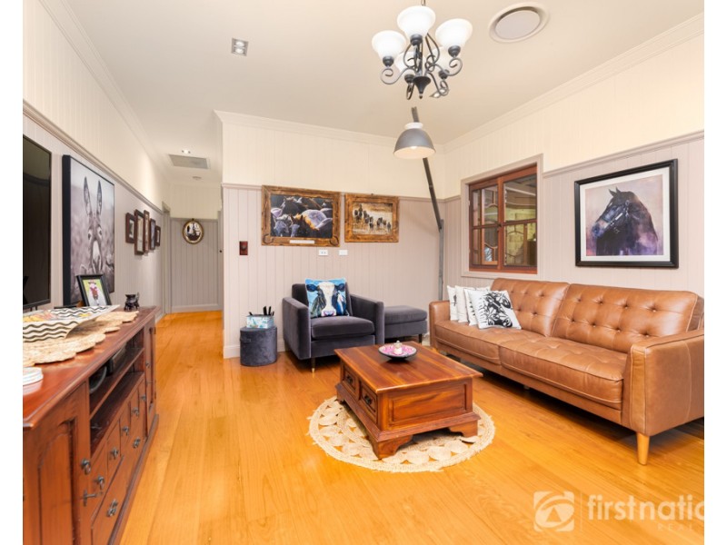 78 Allan Avenue, Glass House Mountains QLD 4518