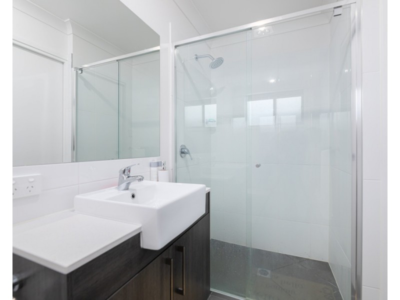 15 Swan St, Beerwah QLD 4519