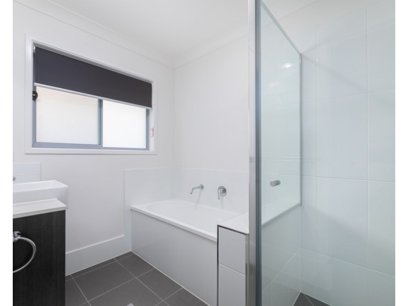 15 Swan St, Beerwah QLD 4519