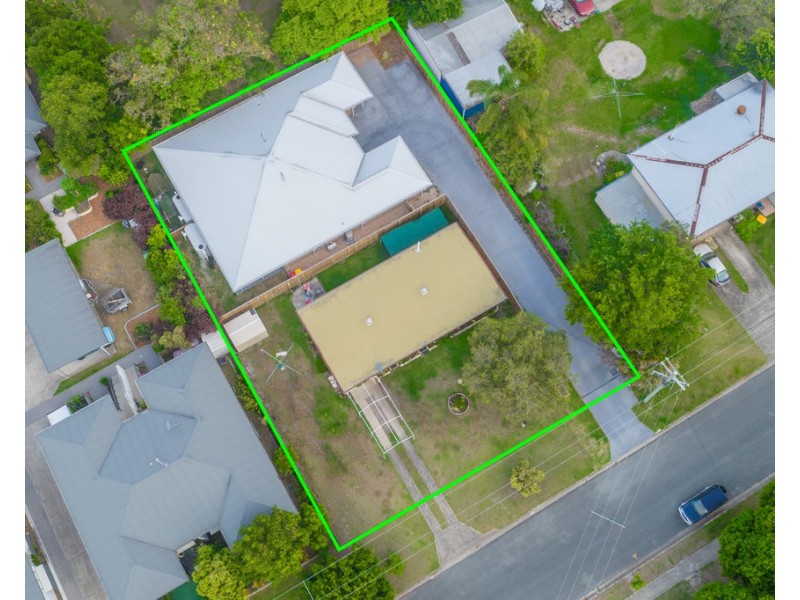 15 Swan St, Beerwah QLD 4519