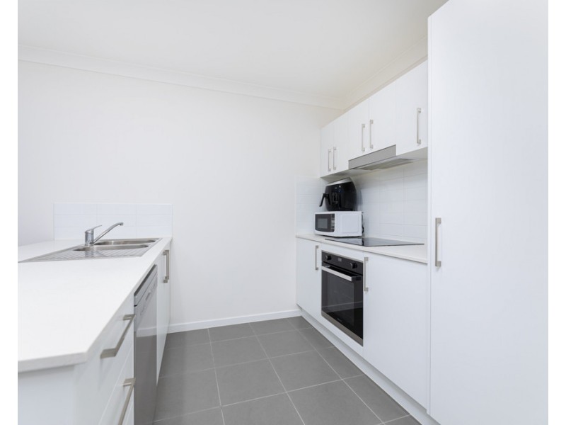 15 Swan St, Beerwah QLD 4519