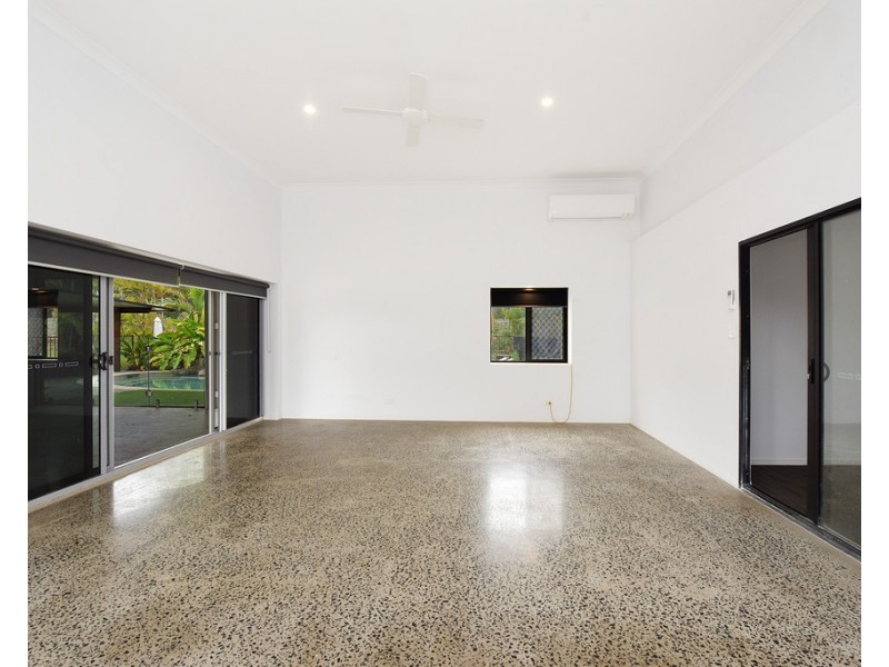 34 Thompson Road, Beerwah QLD 4519