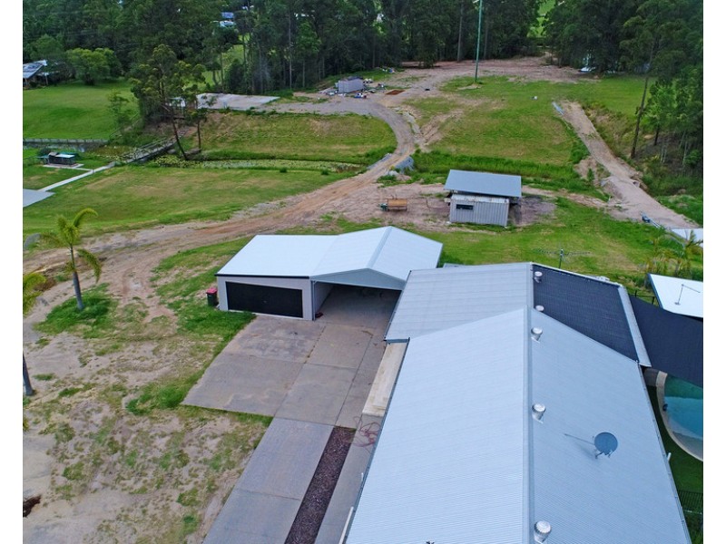 34 Thompson Road, Beerwah QLD 4519
