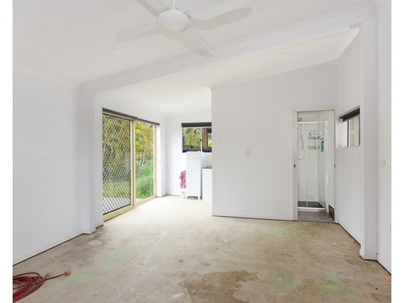 34 Thompson Road, Beerwah QLD 4519