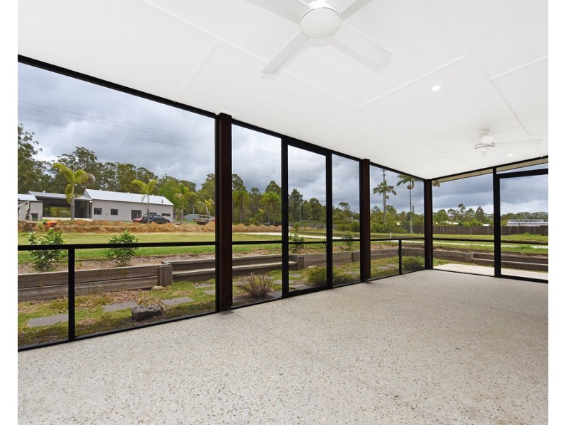 38 Thompson Road, Beerwah QLD 4519