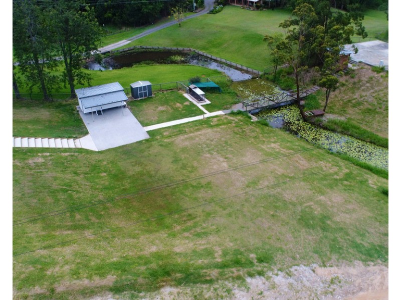 38 Thompson Road, Beerwah QLD 4519