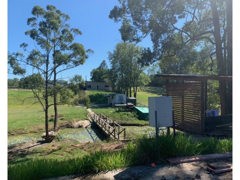 38 Thompson Road, Beerwah QLD 4519