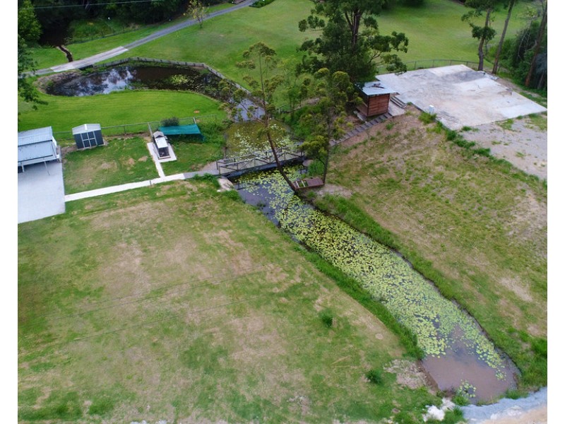 38 Thompson Road, Beerwah QLD 4519