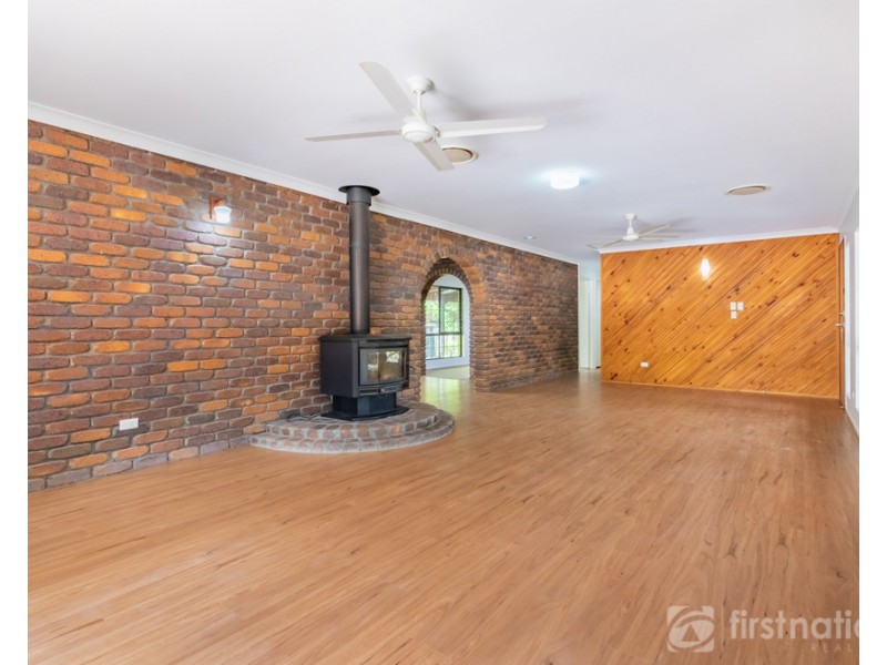 101 Lindeman Rd, Beerwah QLD 4519