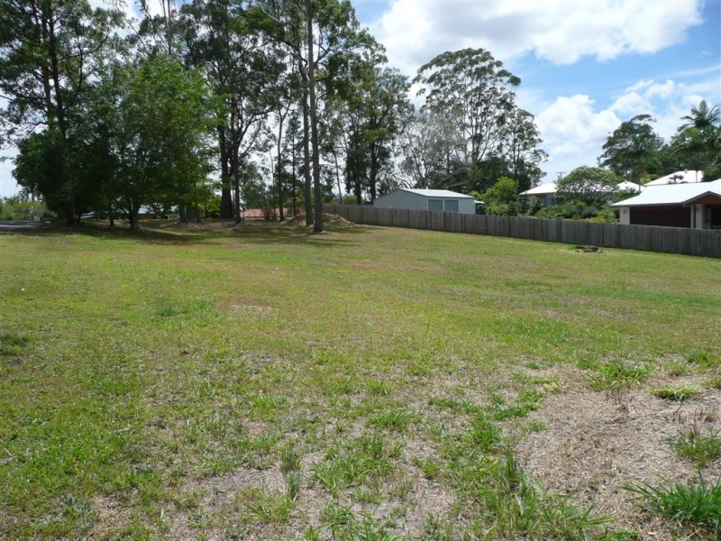 21 Sharyn Place, Glass House Mountains QLD 4518