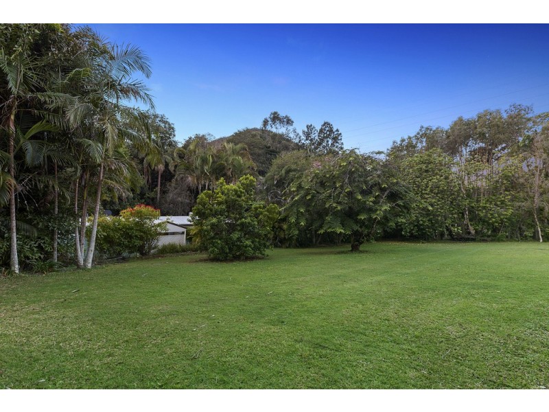 31 Lindeman Road, Beerwah QLD 4519