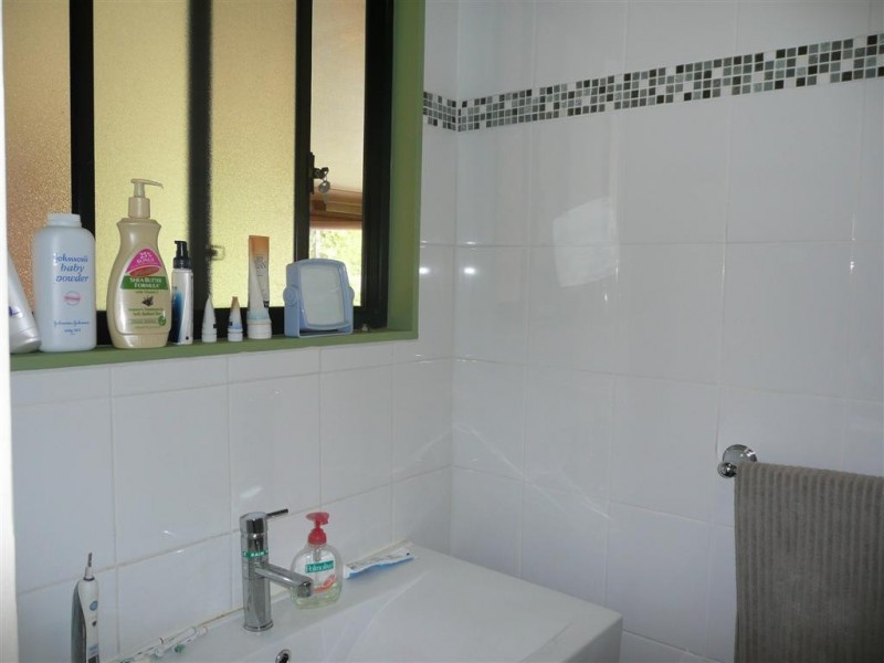 28 Clearview Drive, Glass House Mountains QLD 4518