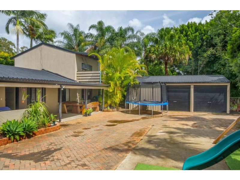 19 Crittenden Road, Glass House Mountains QLD 4518