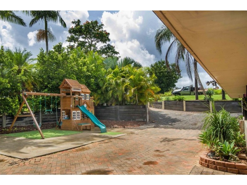 19 Crittenden Road, Glass House Mountains QLD 4518