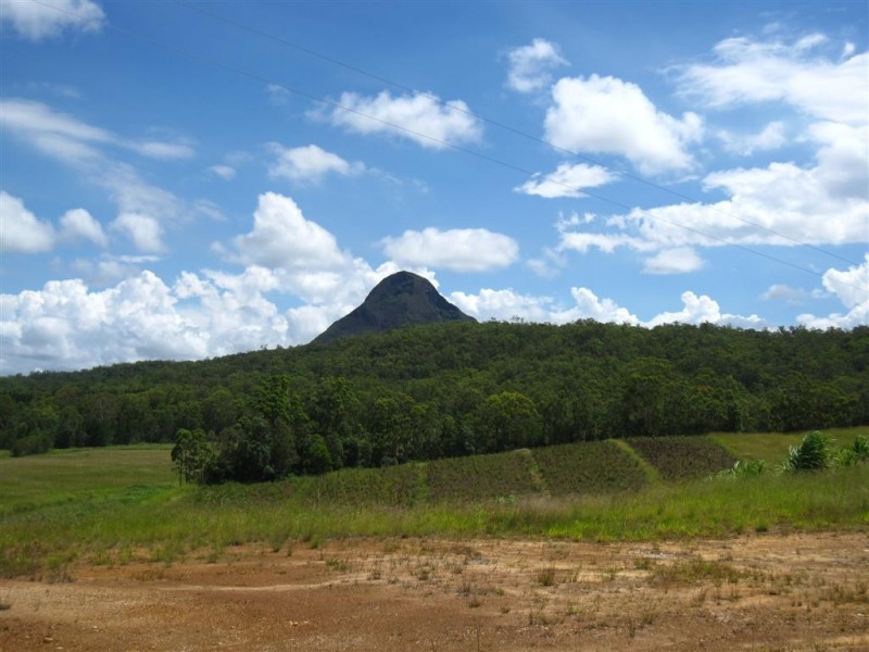 32 Stokes Road, Beerwah QLD 4519