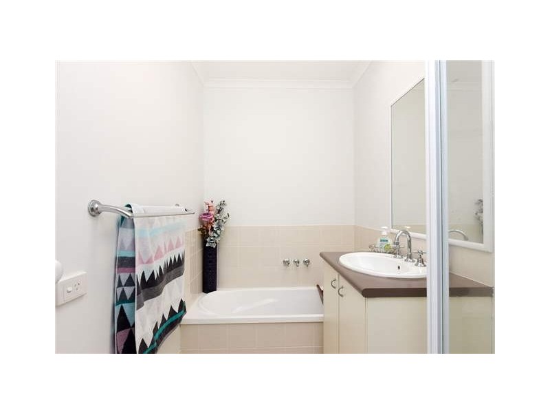 6/2A Swan Street, Beerwah QLD 4519