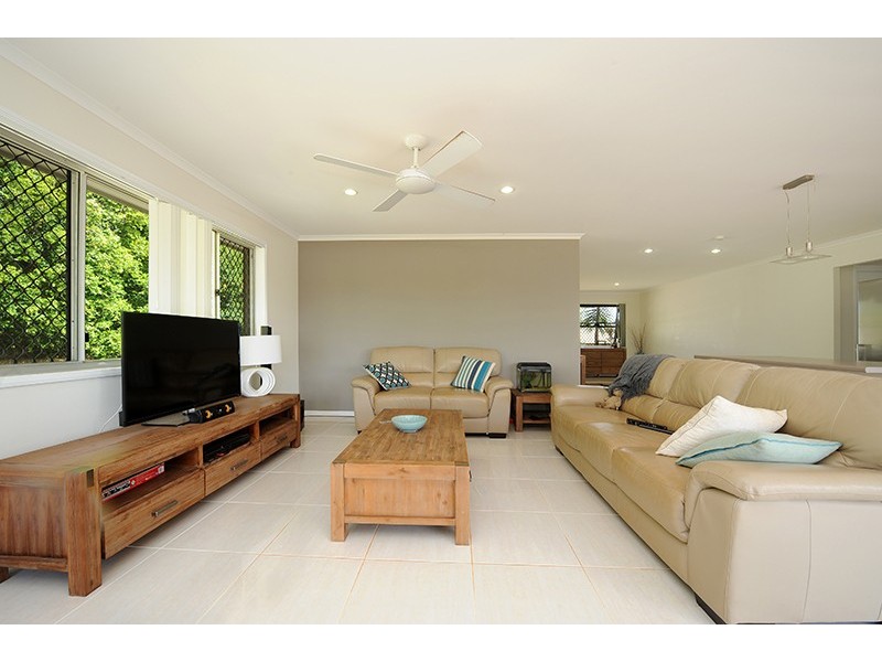 70 Sahara Road, Glass House Mountains QLD 4518